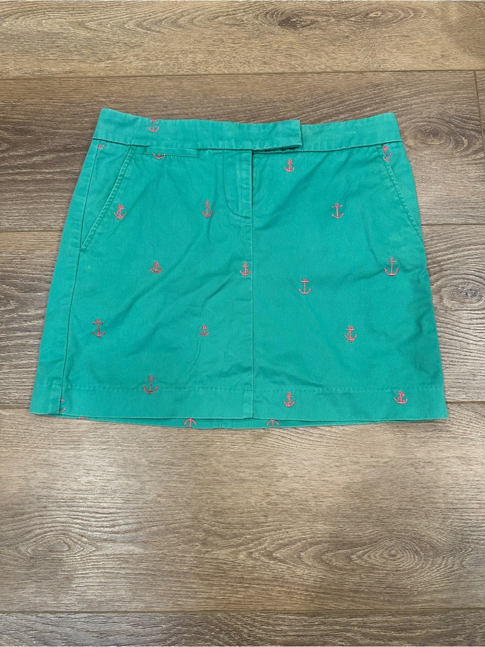 Vintage J.Crew Green Mini Skirt with Pink Anchor Embroidery’s